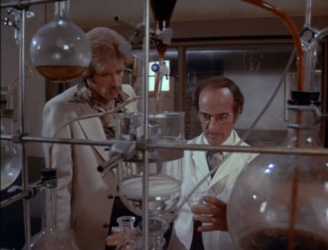 Doyle and Steiner in heroin lab